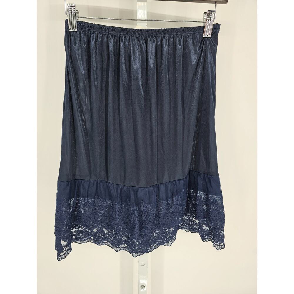 O2 Collection Womens Sz M Nylon Skirt Slip Navy Blue Lace Trim